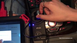 Xtool x100 pad2 pro with KC100 adapter program 5th immo for audi A6l-16